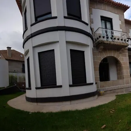 Casa En Bouzas Con Piscina Y Proxima A La Playa * Vigo