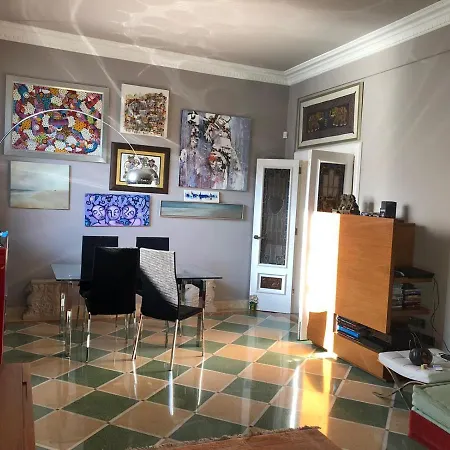 Casa En Bouzas Con Piscina Y Proxima A La Playa *